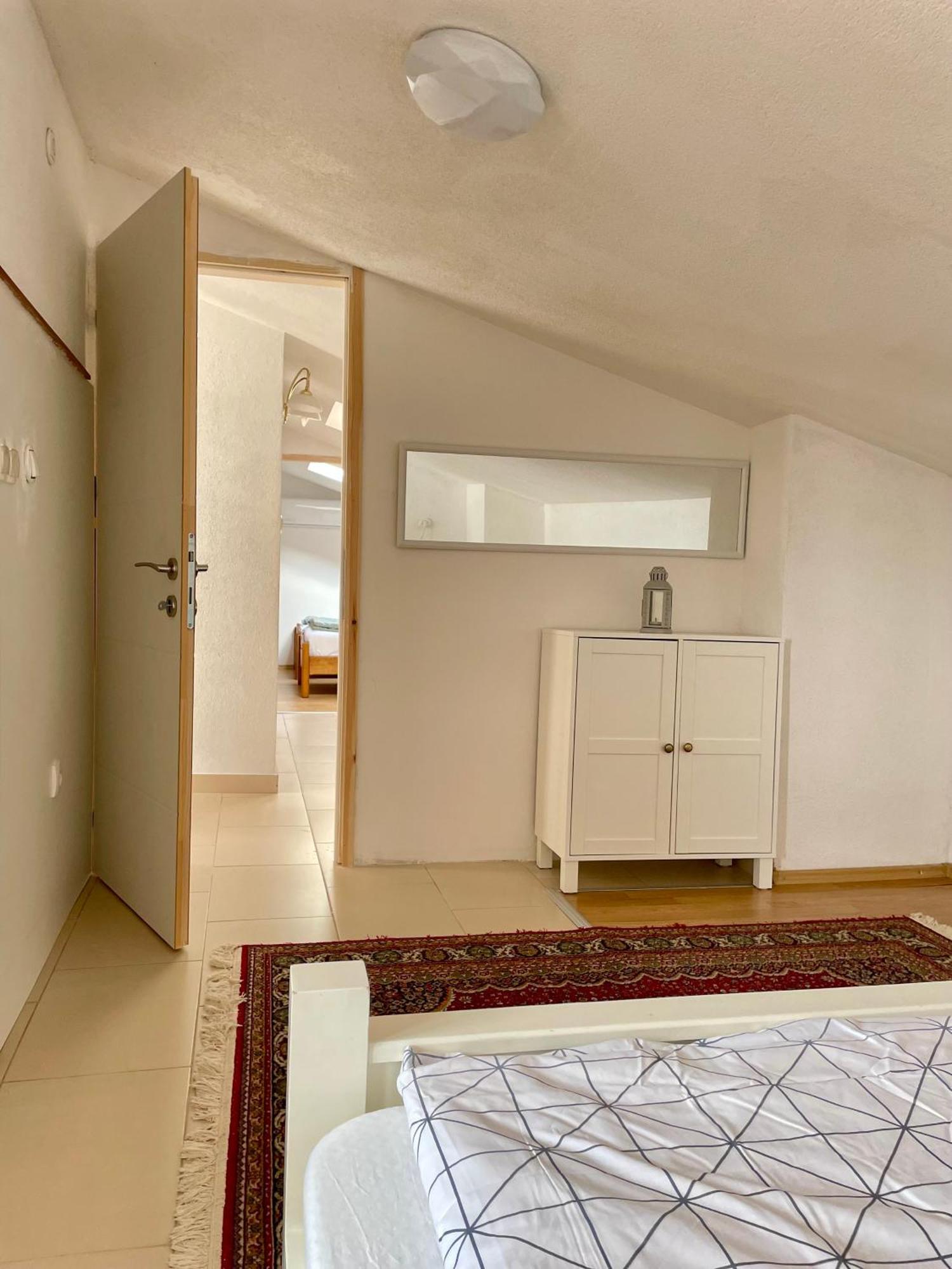 Sarajevo Cozy Attic Leilighet Eksteriør bilde
